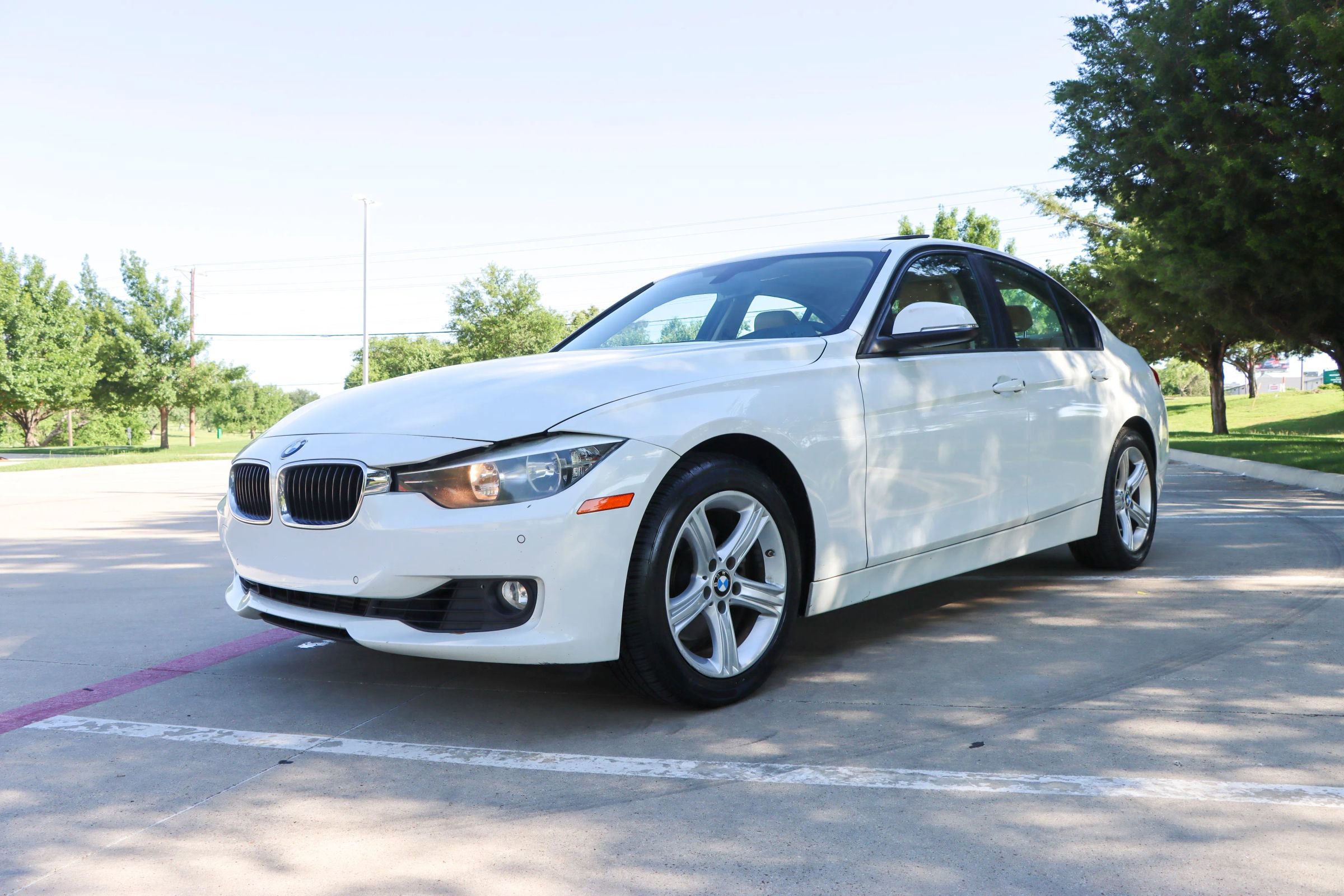 Used 2015 BMW 328i Sedan RWD image 3