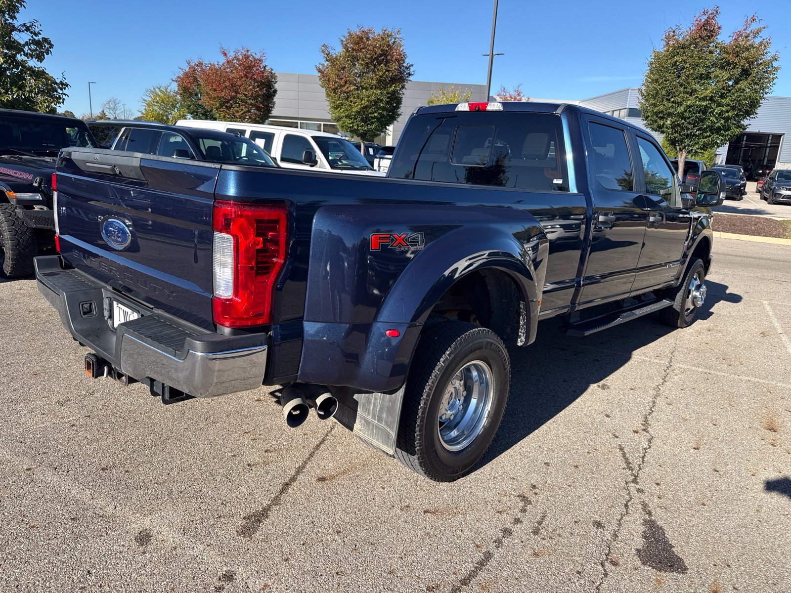 Used 2018 Ford F350 XL w/ STX Appearance Package AWD/4WD image 5
