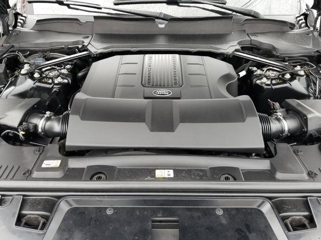 Used 2017 Land Rover Range Rover Sport HSE image 23