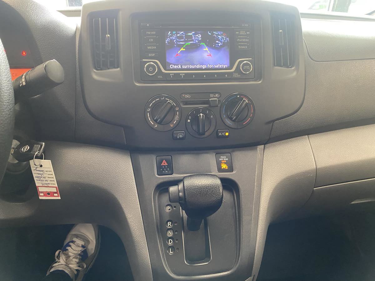 Used 2019 Nissan NV200 SV image 17