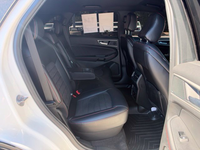 Used 2024 Ford Edge ST-Line AWD/4WD image 10