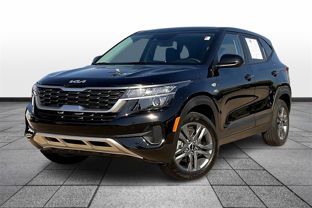 Certified 2022 Kia Seltos LX