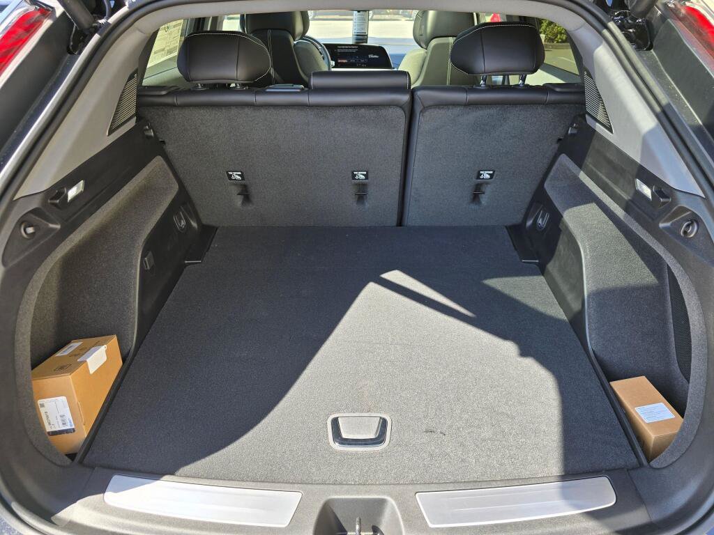 New 2026 Cadillac Optiq Sport 1 AWD/4WD image 9