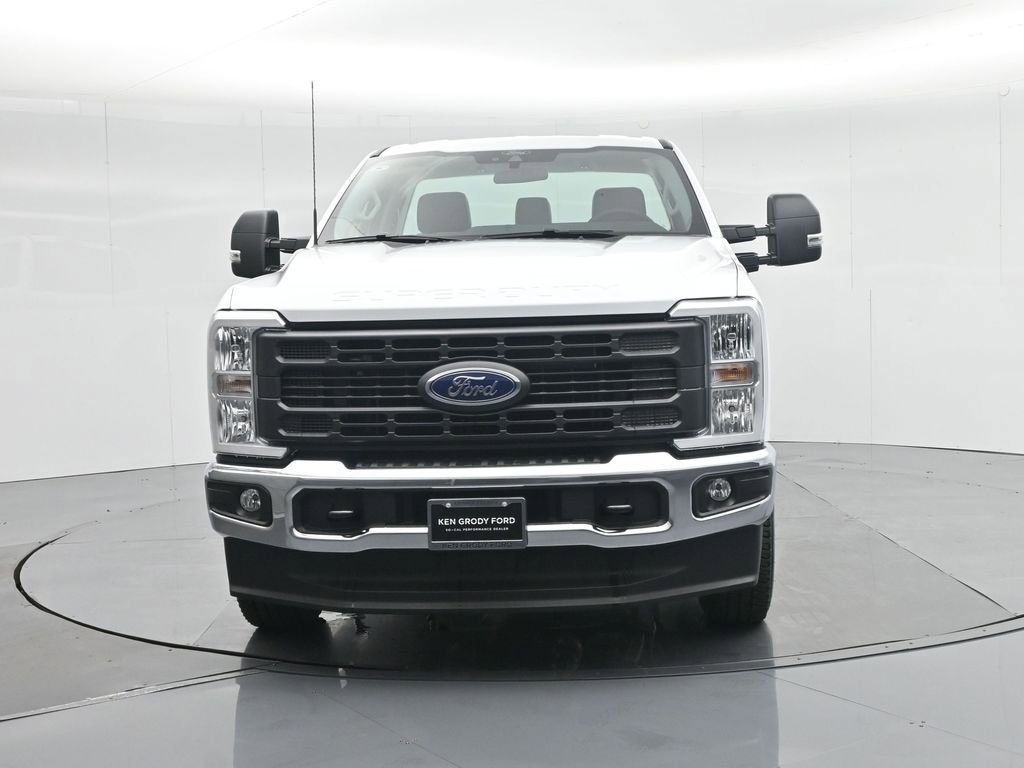 New 2026 Ford F250 XL w/ XL Chrome Package image 19