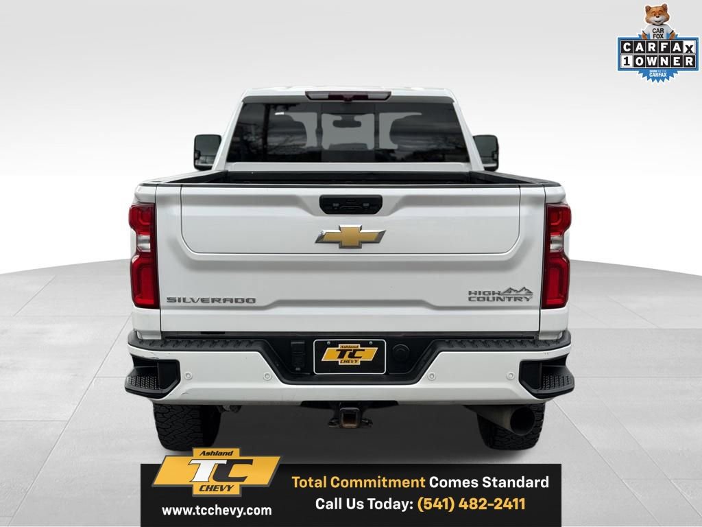 Used 2022 Chevrolet Silverado 3500 High Country w/ Safety Package II AWD/4WD image 4