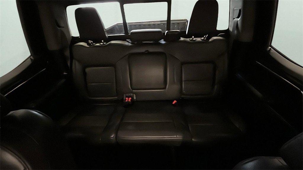 Used 2022 Chevrolet Silverado 1500 RST image 15