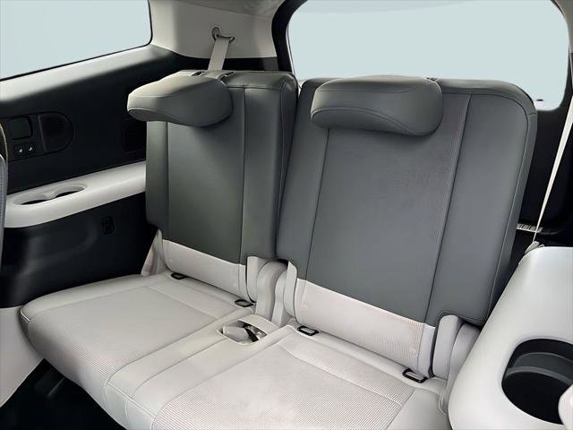 New 2026 Hyundai Ioniq 9 Calligraphy w/ Tow & Go Package image 31