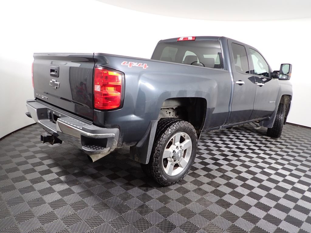 Used 2017 Chevrolet Silverado 2500 W/T w/ Snow Plow Prep Package image 13