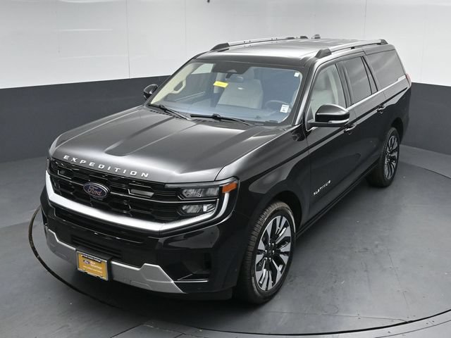 Certified 2025 Ford Expedition Max Platinum w/ Driver's Package AWD/4WD image 47