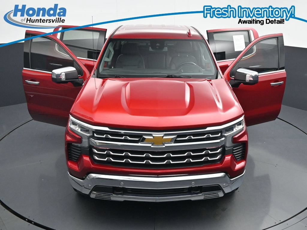 Used 2023 Chevrolet Silverado 1500 LTZ AWD/4WD image 35