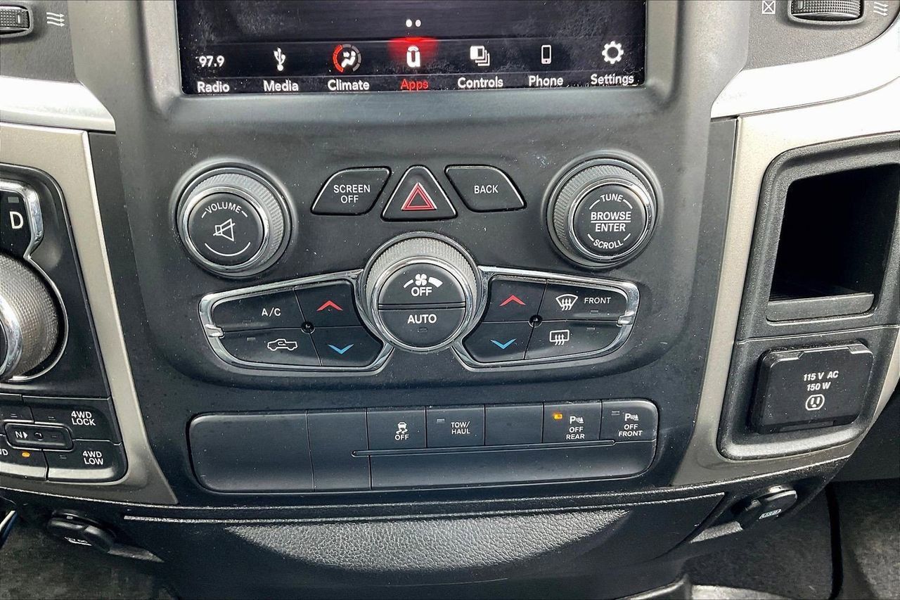Used 2019 RAM 1500 Big Horn image 18