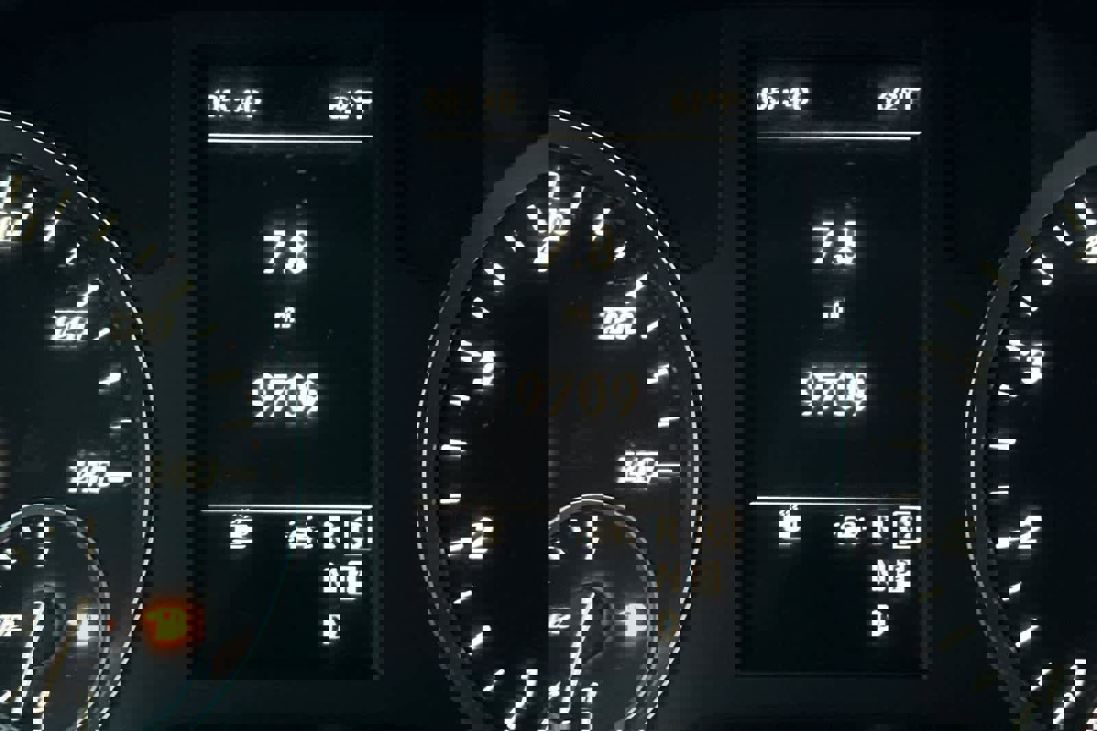 Used 2023 Mercedes-Benz Metris Passenger image 25