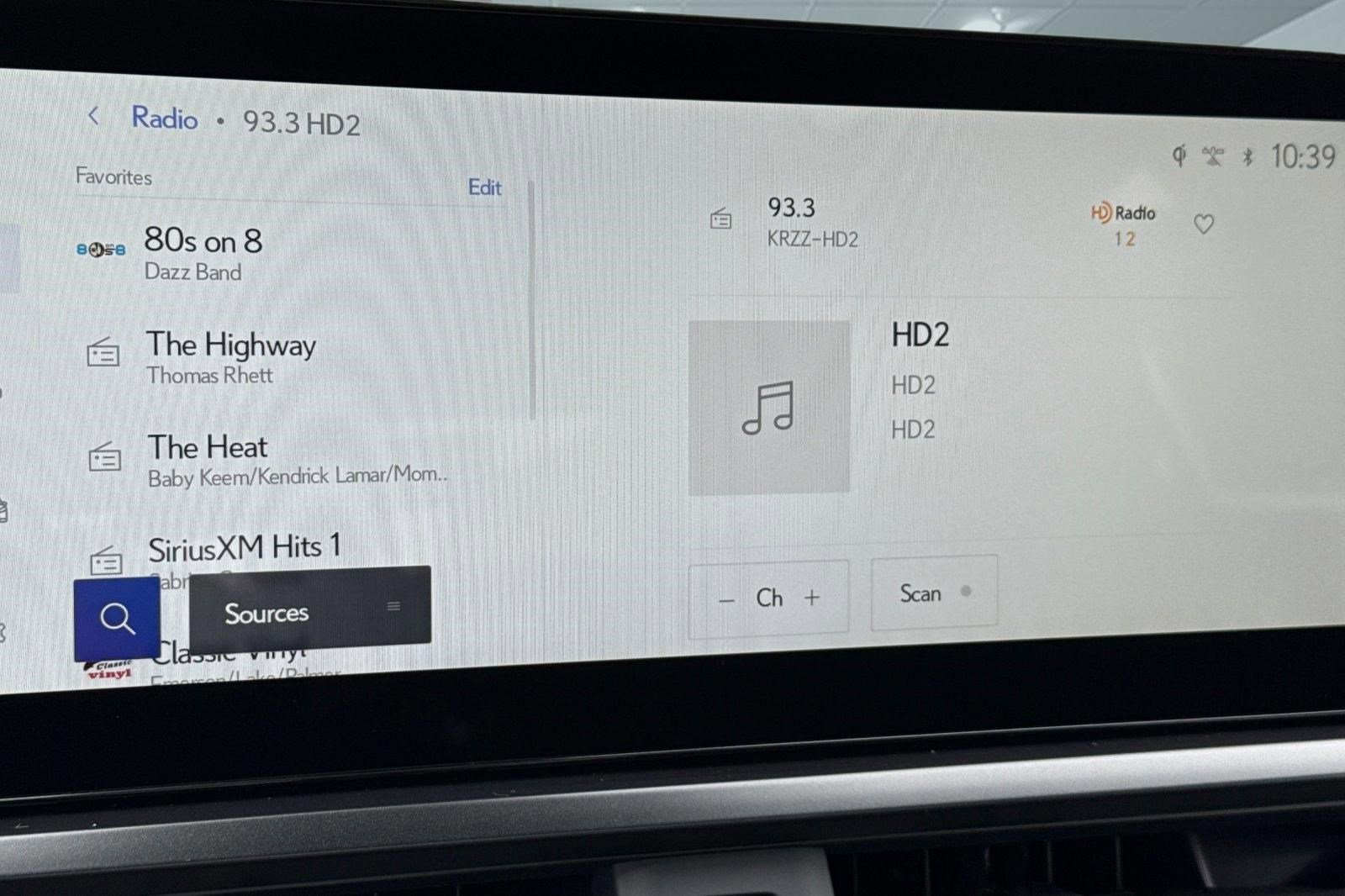 New 2026 Lexus UX 300h FWD image 19
