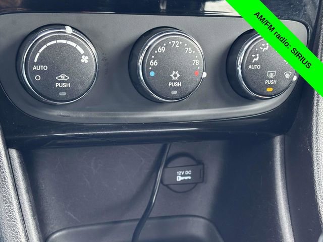 Used 2012 Chrysler 200 Touring image 15