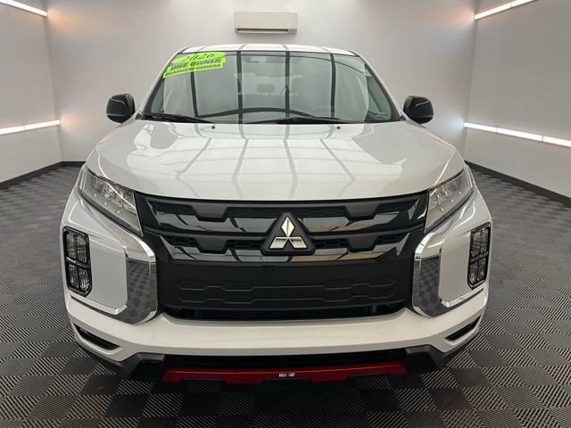 Used 2026 Mitsubishi Outlander Sport AWD image 2