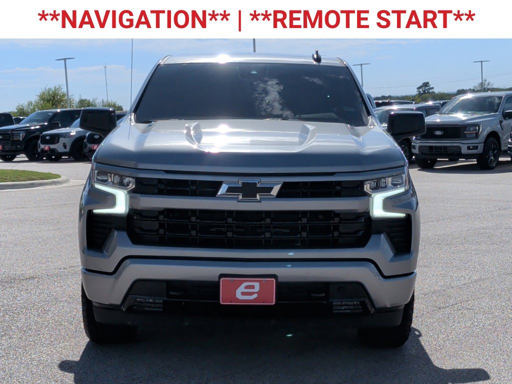 Used 2025 Chevrolet Silverado 1500 RST w/ Texas Edition Plus AWD/4WD image 2