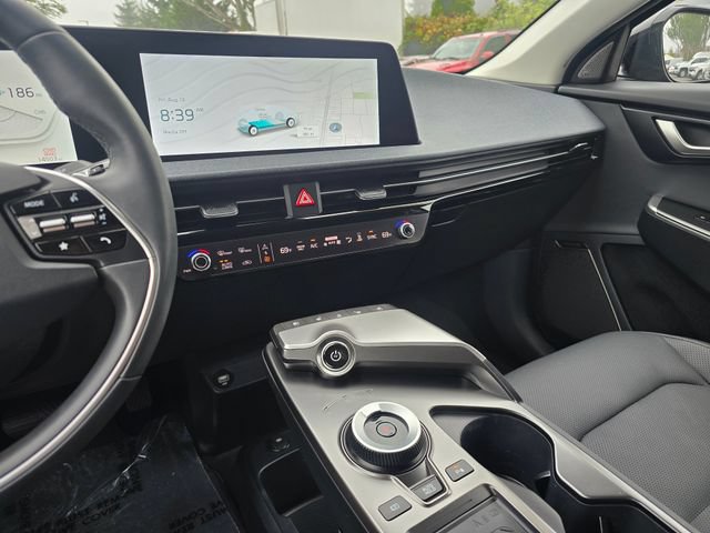 Certified 2024 Kia EV6 Wind w/ Wind Technology Package AWD/4WD image 28