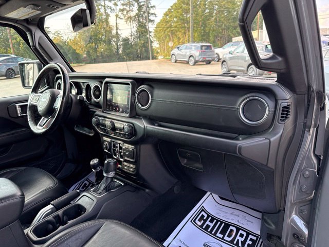 Used 2019 Jeep Wrangler Unlimited Sahara w/ Quick Order Package 24M Moab AWD/4WD image 18