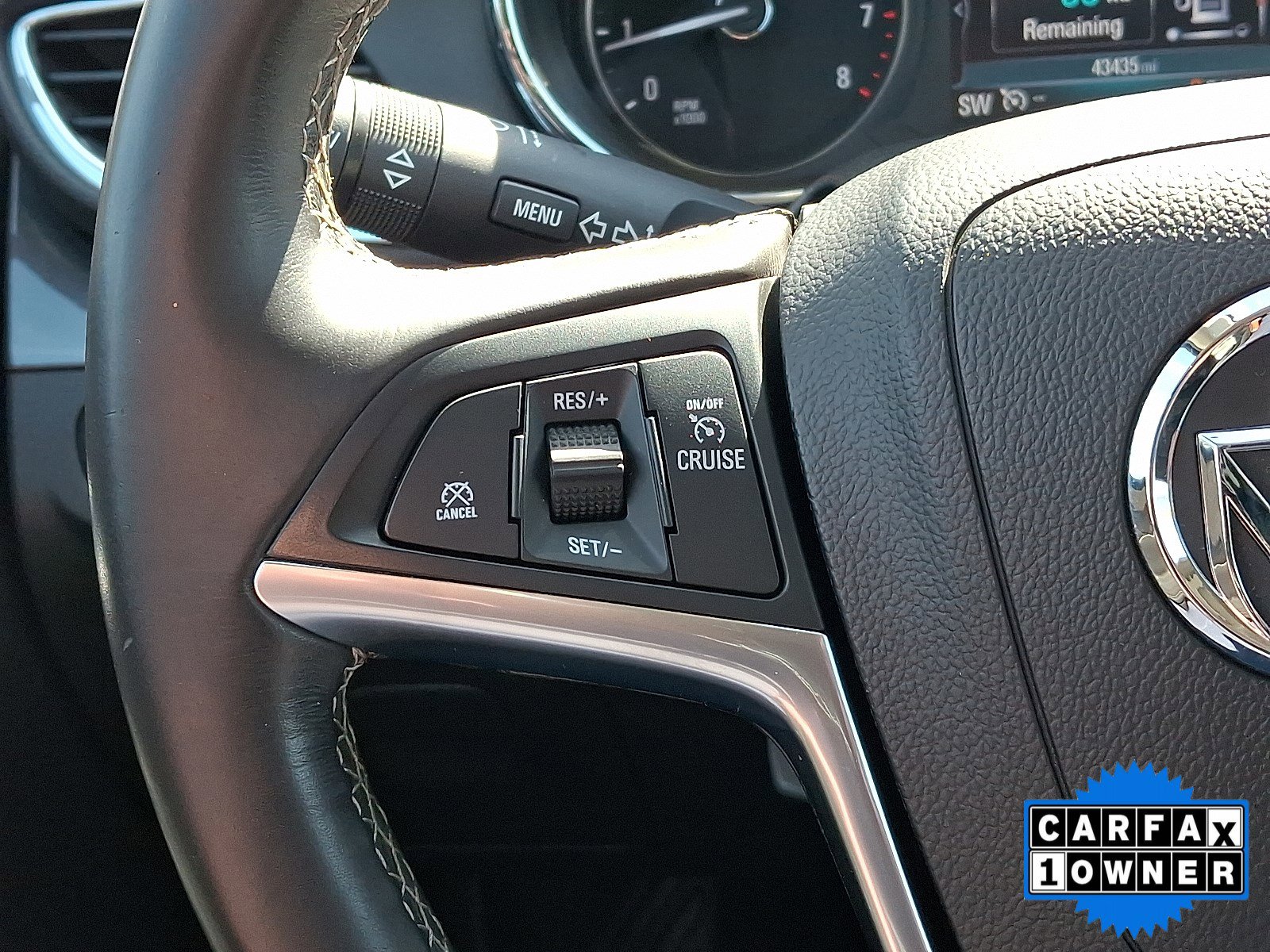 Used 2019 Buick Encore Sport Touring AWD/4WD image 23