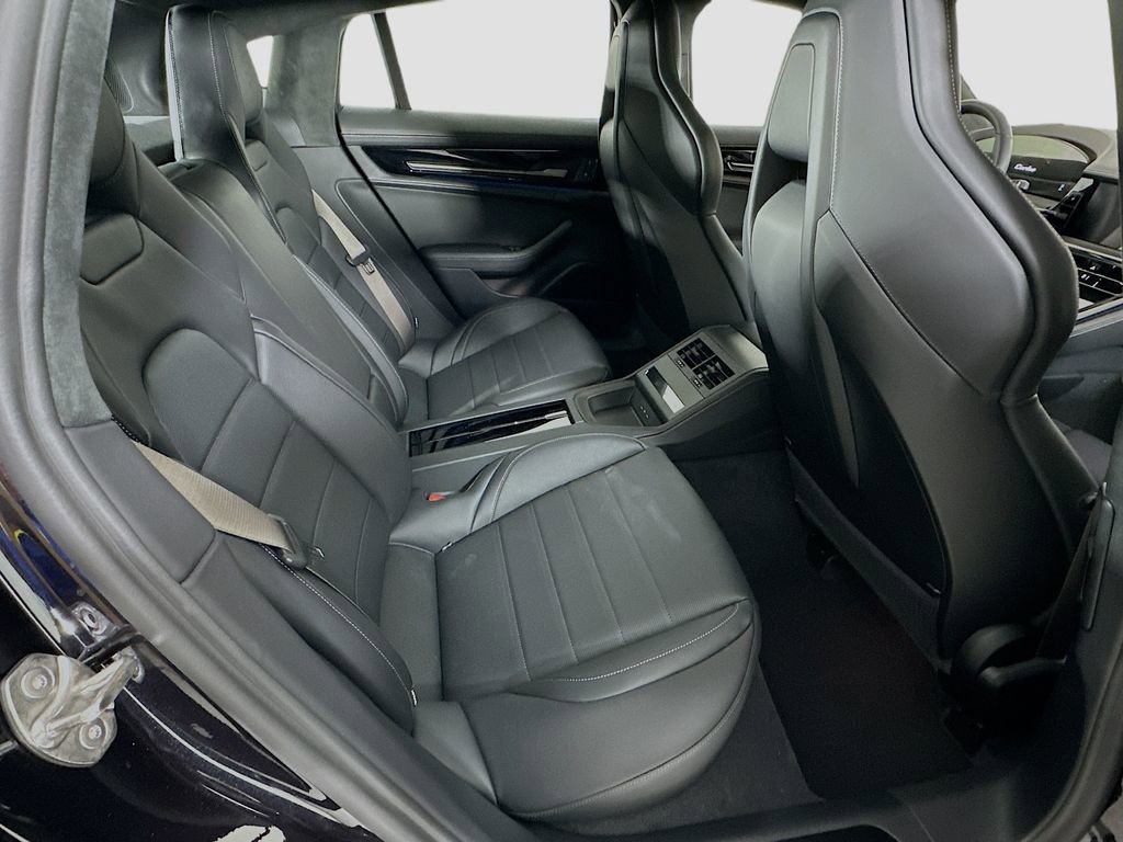 New 2026 Porsche Panamera Turbo image 29