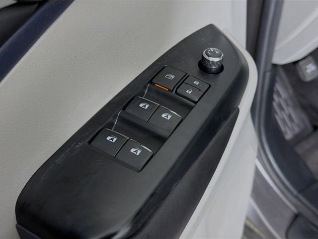 Used 2017 Toyota Highlander Limited image 20