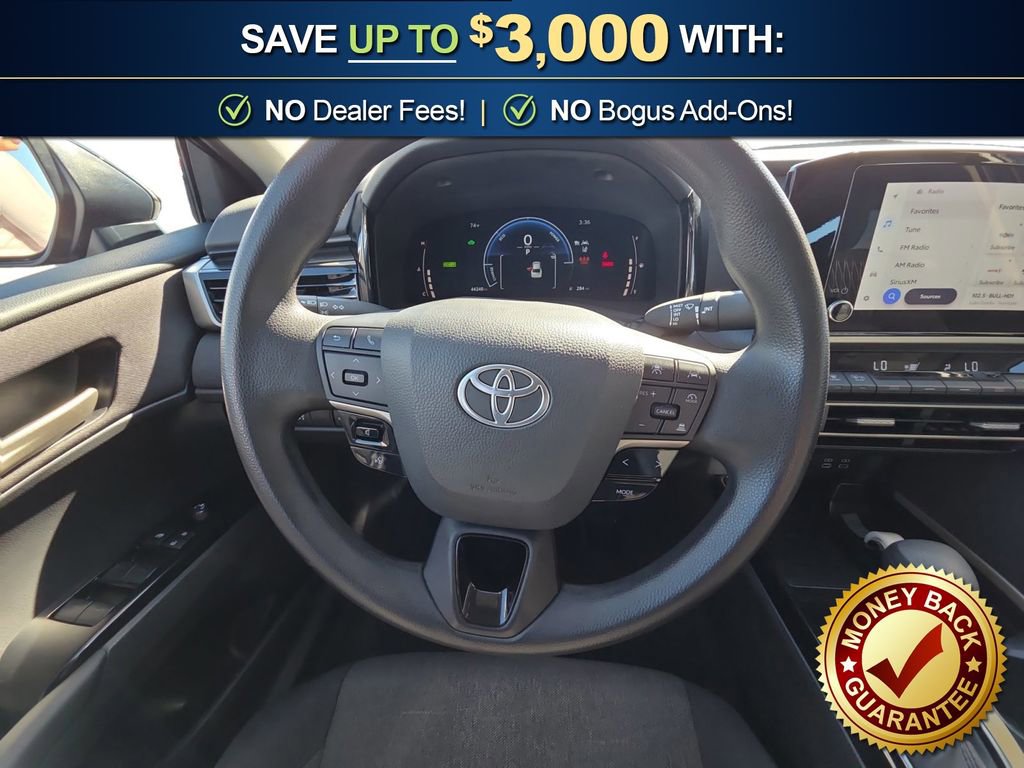 Used 2025 Toyota Camry LE image 19