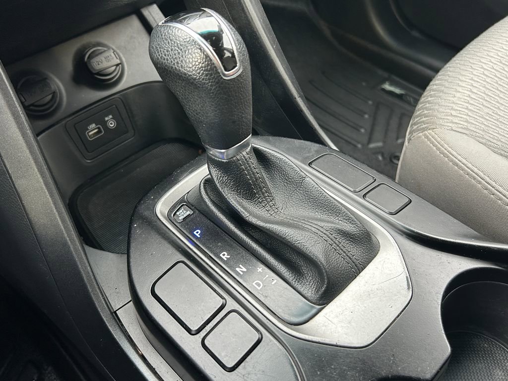 Used 2018 Hyundai Santa Fe Sport AWD/4WD image 17