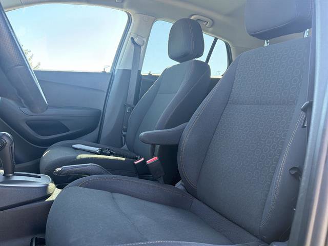 Used 2019 Chevrolet Trax LS image 35