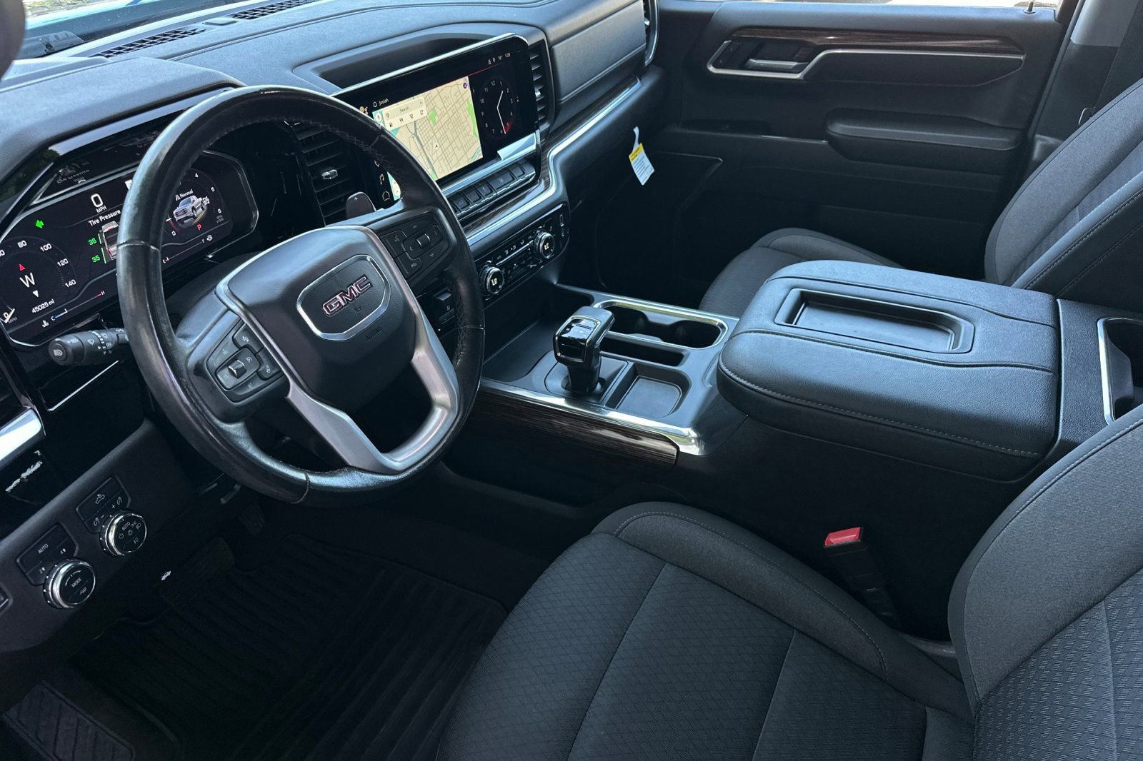 Used 2022 GMC Sierra 1500 Elevation AWD/4WD image 9