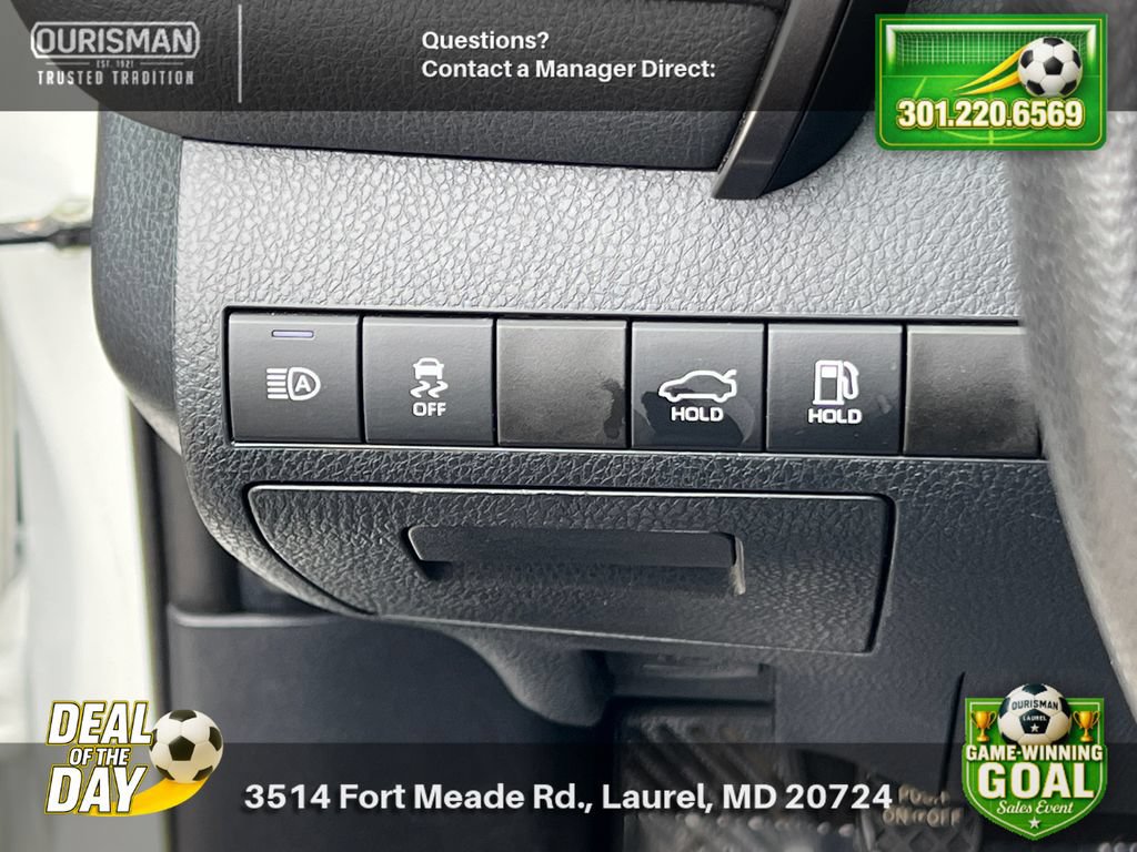 Used 2024 Toyota Camry LE FWD image 27