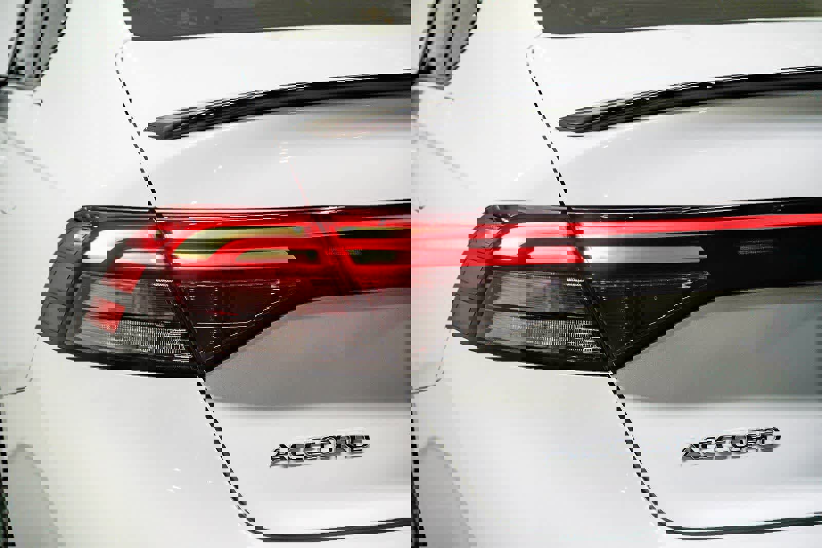 Used 2024 Honda Accord Sport image 9