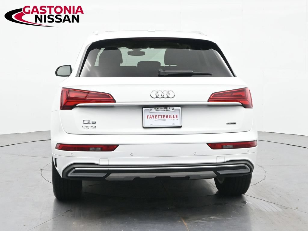 Used 2023 Audi Q5 2.0T Premium w/ Convenience Package AWD/4WD image 9
