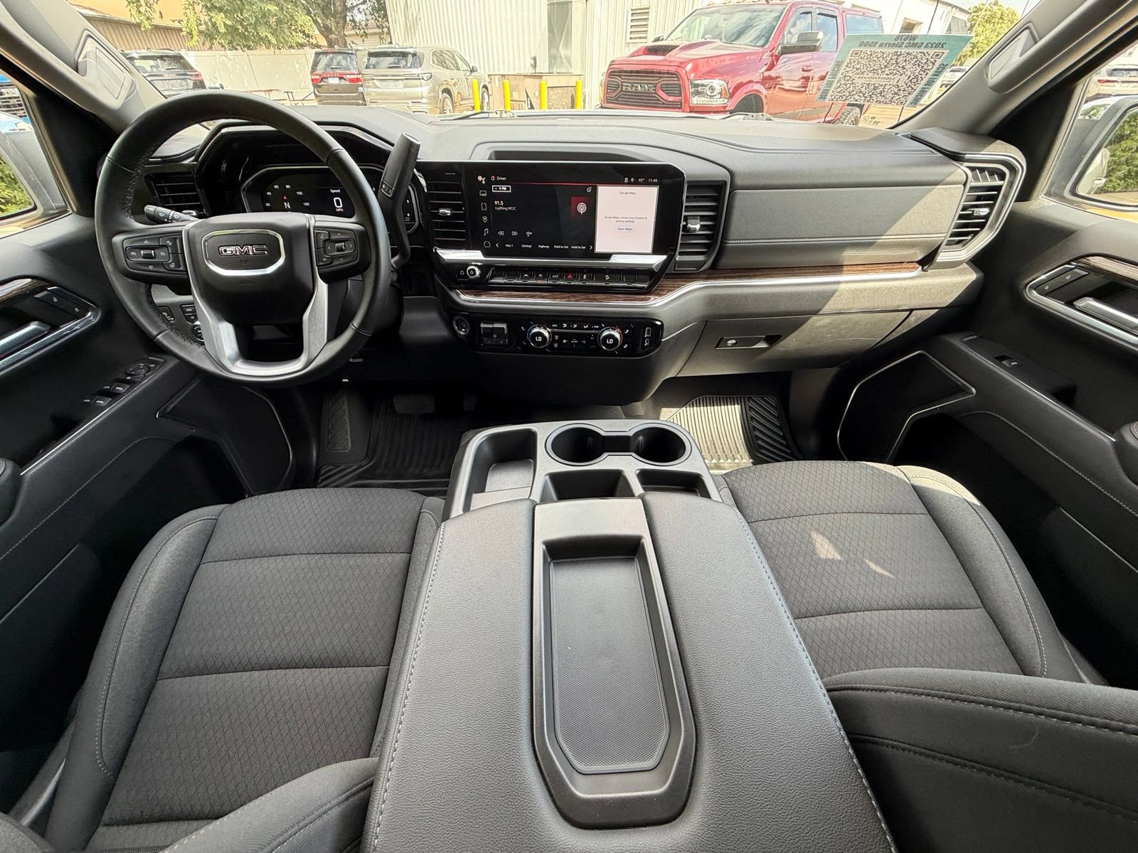 Used 2023 GMC Sierra 1500 SLE w/ X31 Off-Road Package AWD/4WD image 20