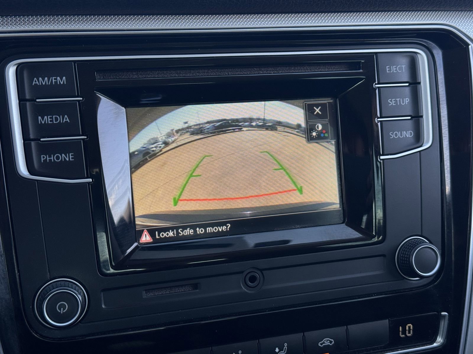 Used 2016 Volkswagen Passat 1.8T S image 19