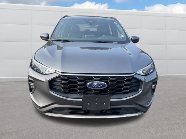Used 2025 Ford Escape ST-Line Select AWD/4WD image 13