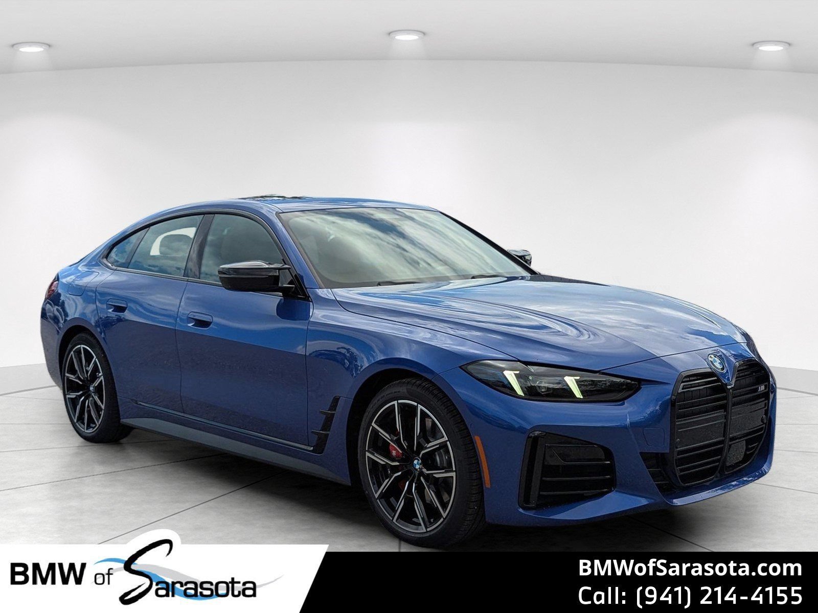 New 2026 BMW 440i xDrive w/ Premium Package