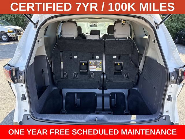 Used 2024 Toyota Sienna LE FWD image 12