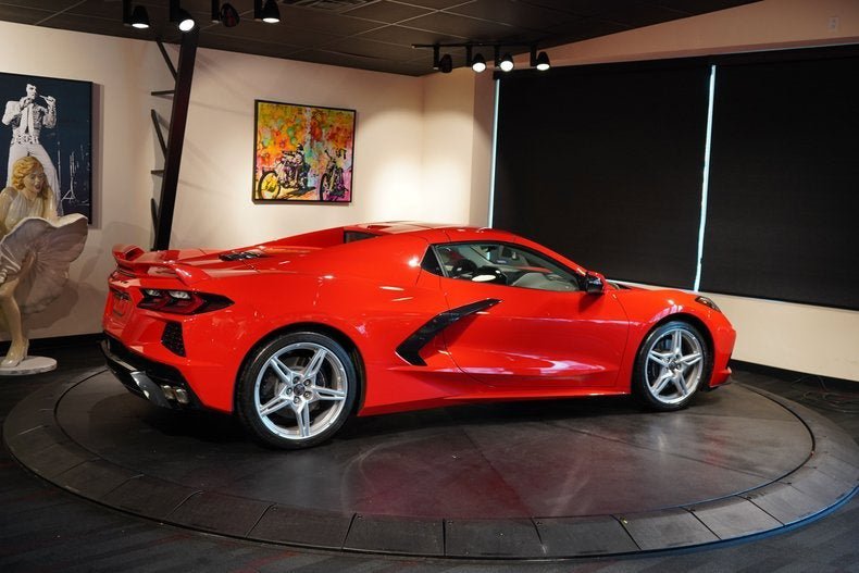 Used 2023 Chevrolet Corvette Stingray Premium Conv w/ Z51 Performance Package RWD image 12
