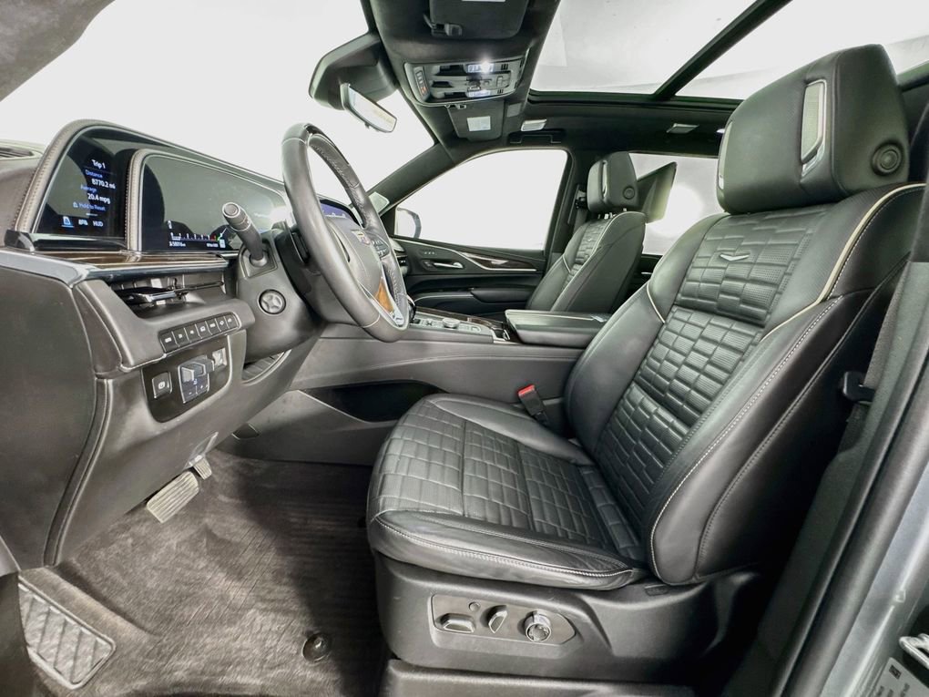 Used 2022 Cadillac Escalade Sport Platinum AWD/4WD image 12