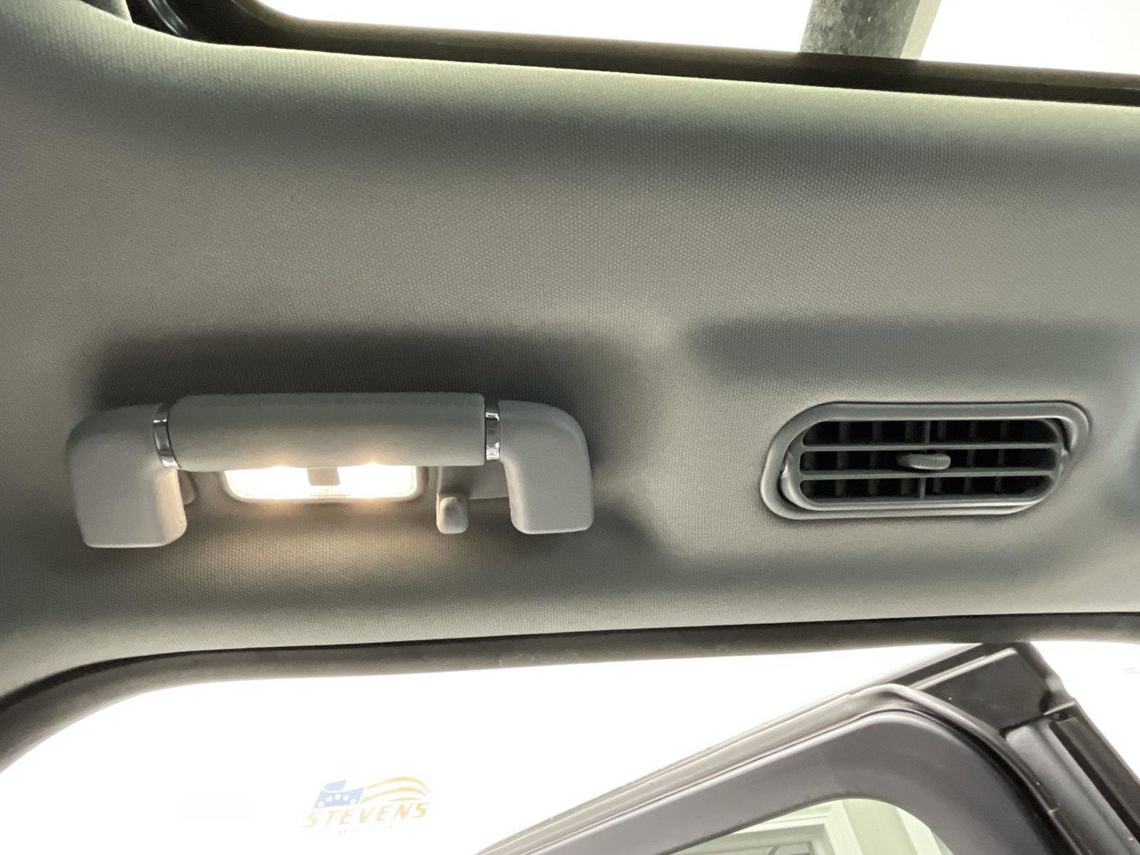 Used 2020 Lincoln Navigator L Reserve w/ Luxury Package AWD/4WD image 31