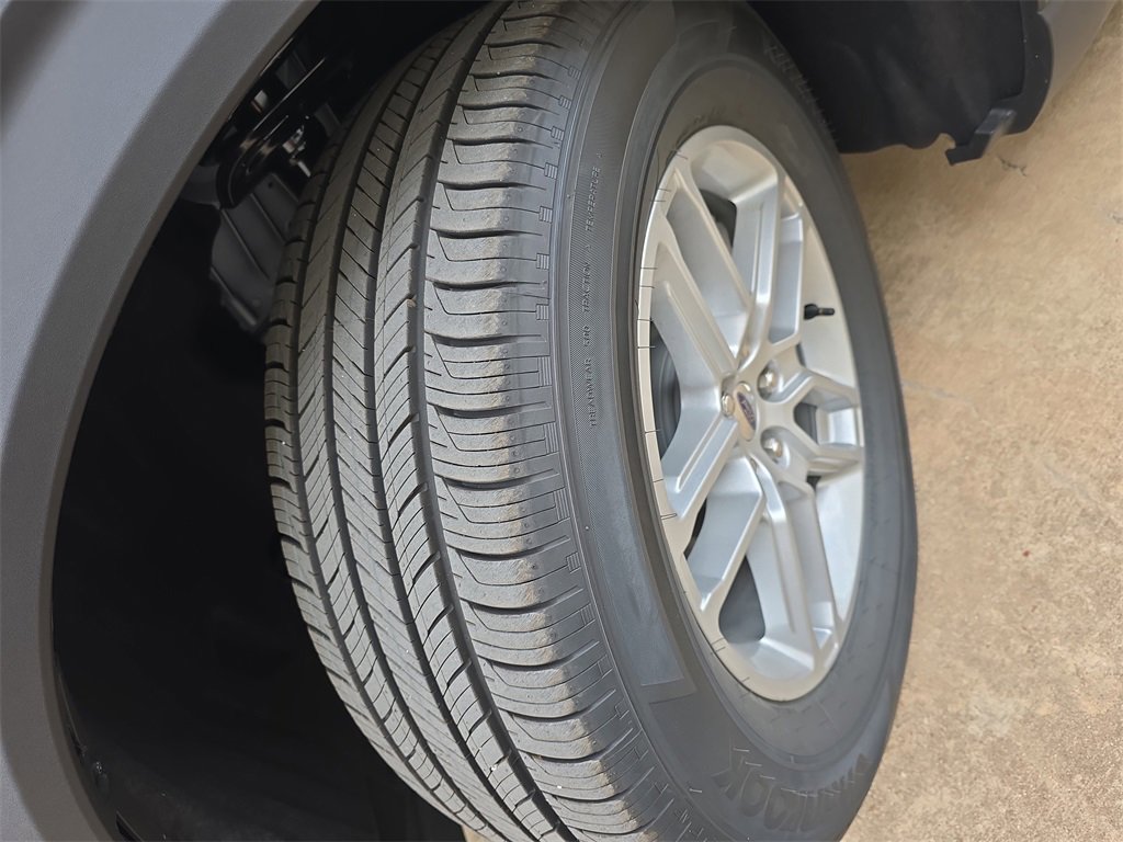 New 2025 Ford Explorer Active w/ Active Comfort Package image 53