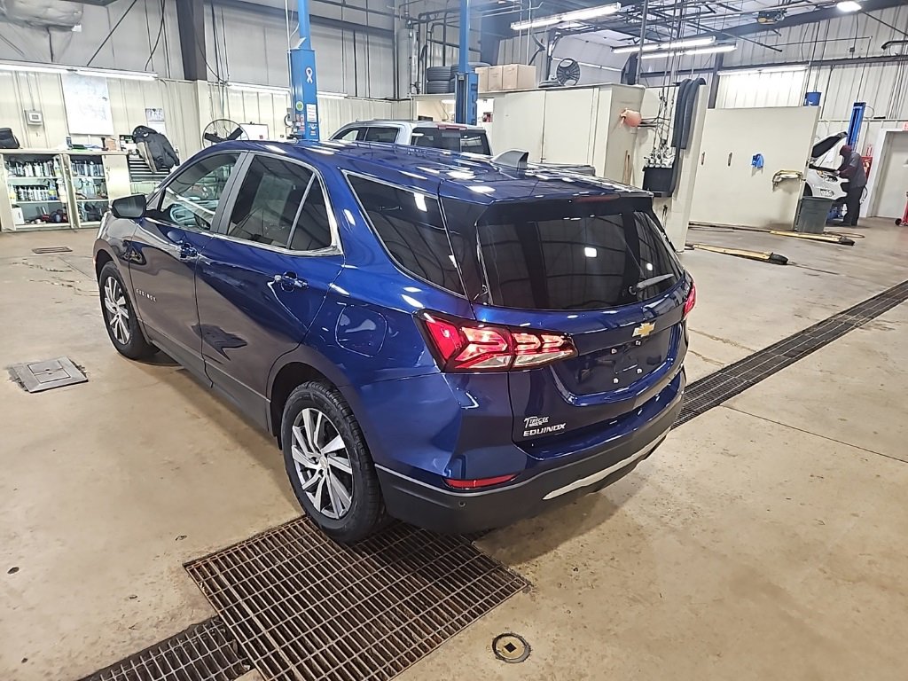 Used 2023 Chevrolet Equinox LT image 5