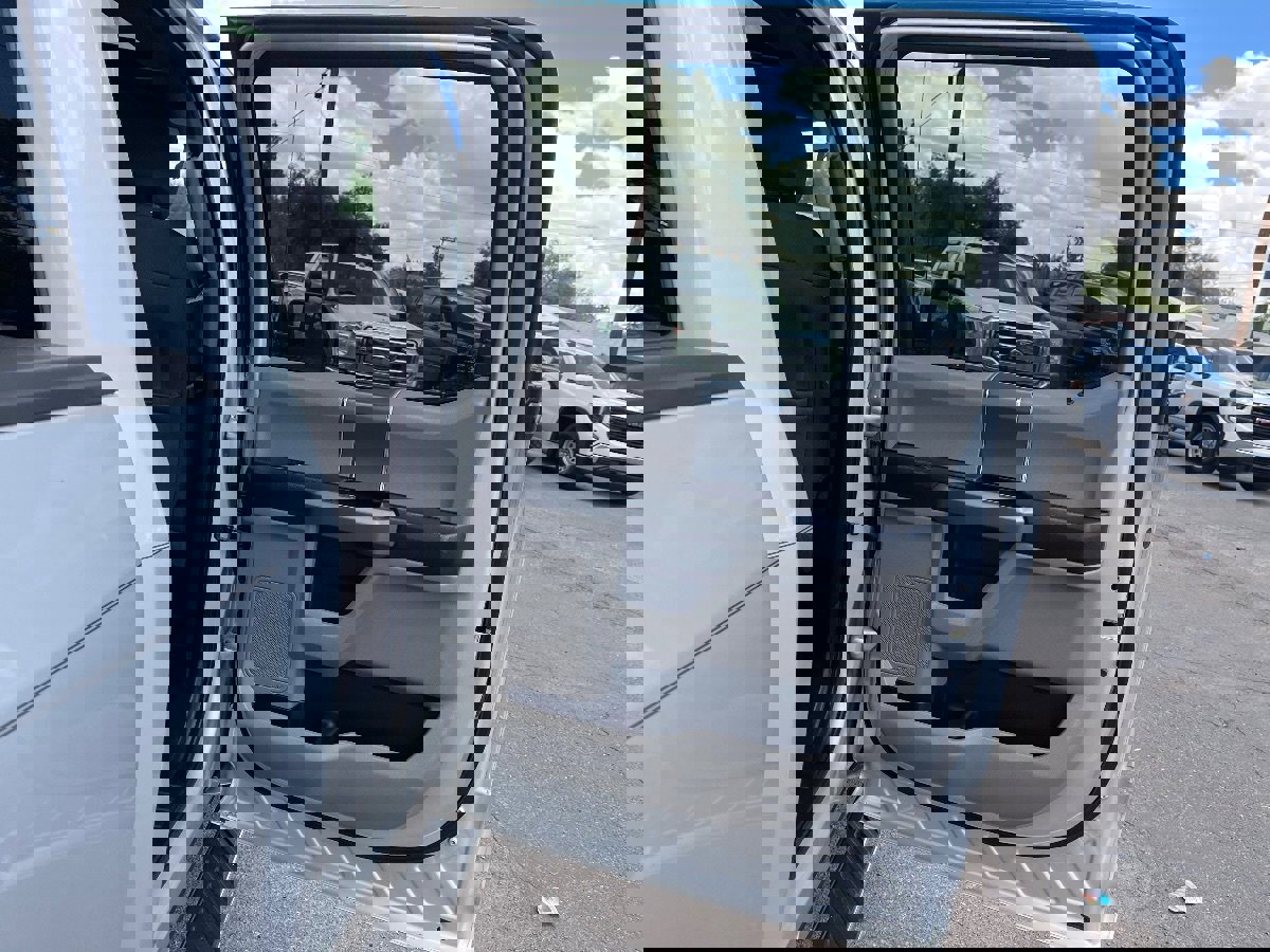 Used 2016 Ford F150 XLT w/ Equipment Group 302A Luxury AWD/4WD image 36