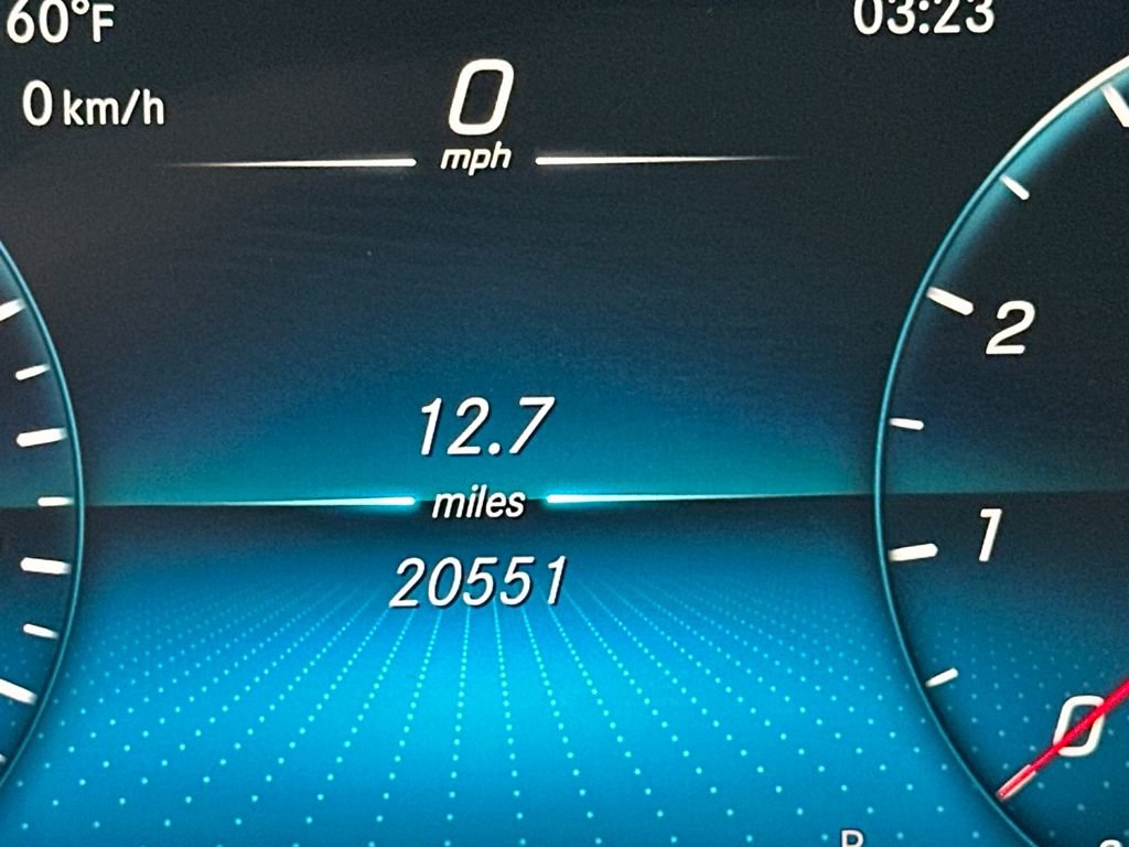 Certified 2022 Mercedes-Benz GLC 300 GLC 300 w/ Premium Package Lite image 4