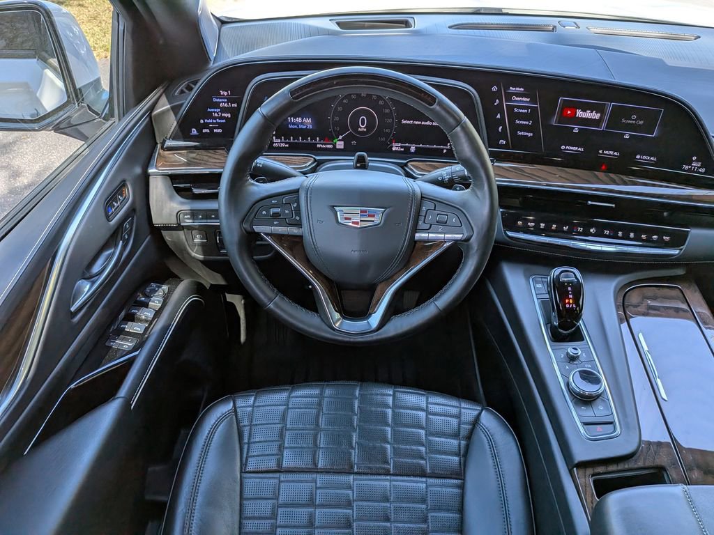 Used 2022 Cadillac Escalade ESV Sport Platinum w/ Heavy-Duty Trailer Package image 20