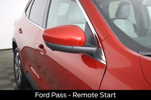 Used 2024 Ford Escape Platinum AWD/4WD image 14