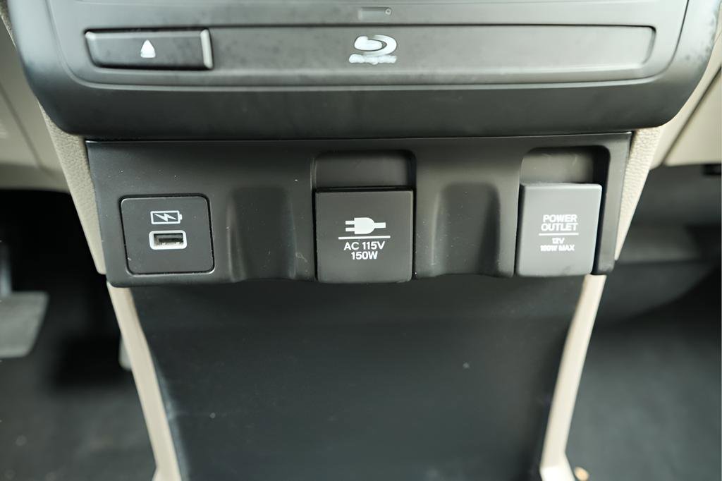 Used 2023 Honda Odyssey Elite image 43