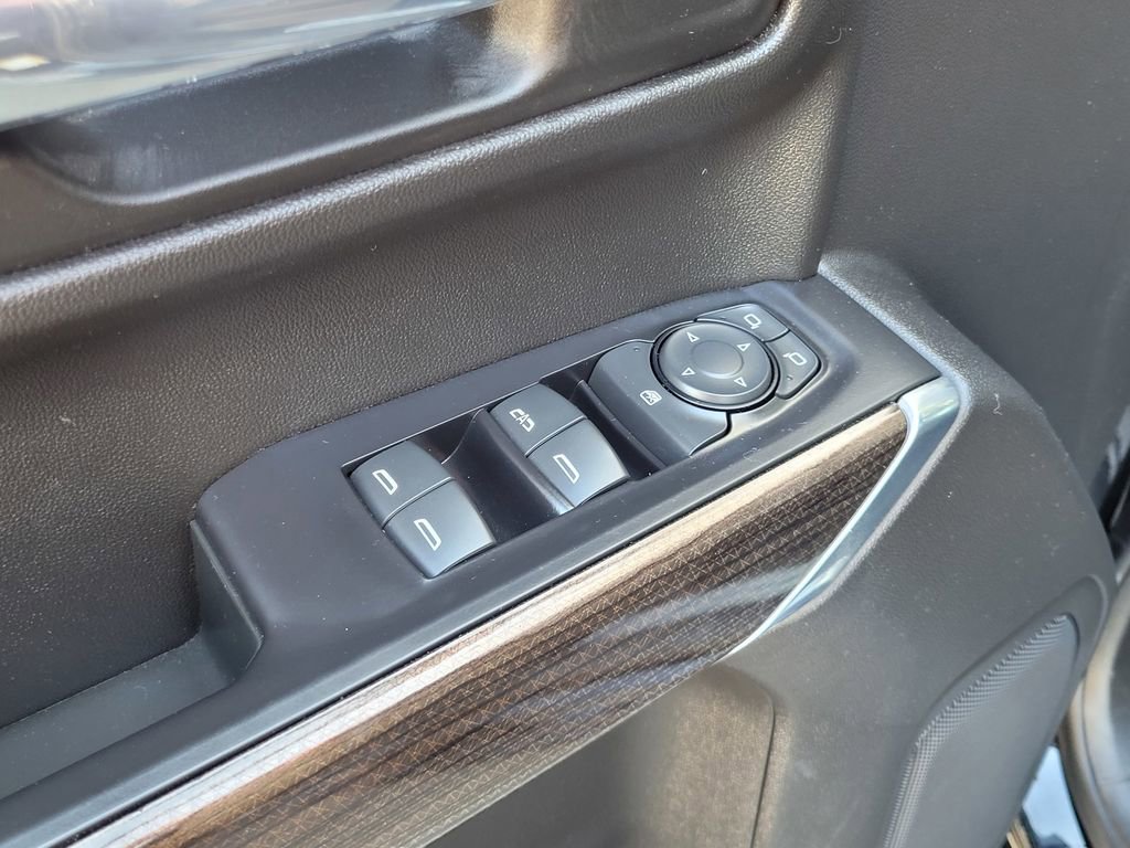Used 2021 Chevrolet Silverado 1500 RST AWD/4WD image 16