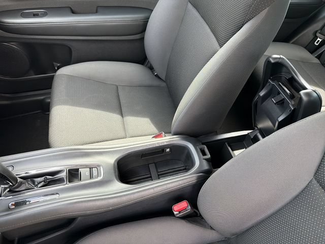 Used 2020 Honda HR-V LX image 22