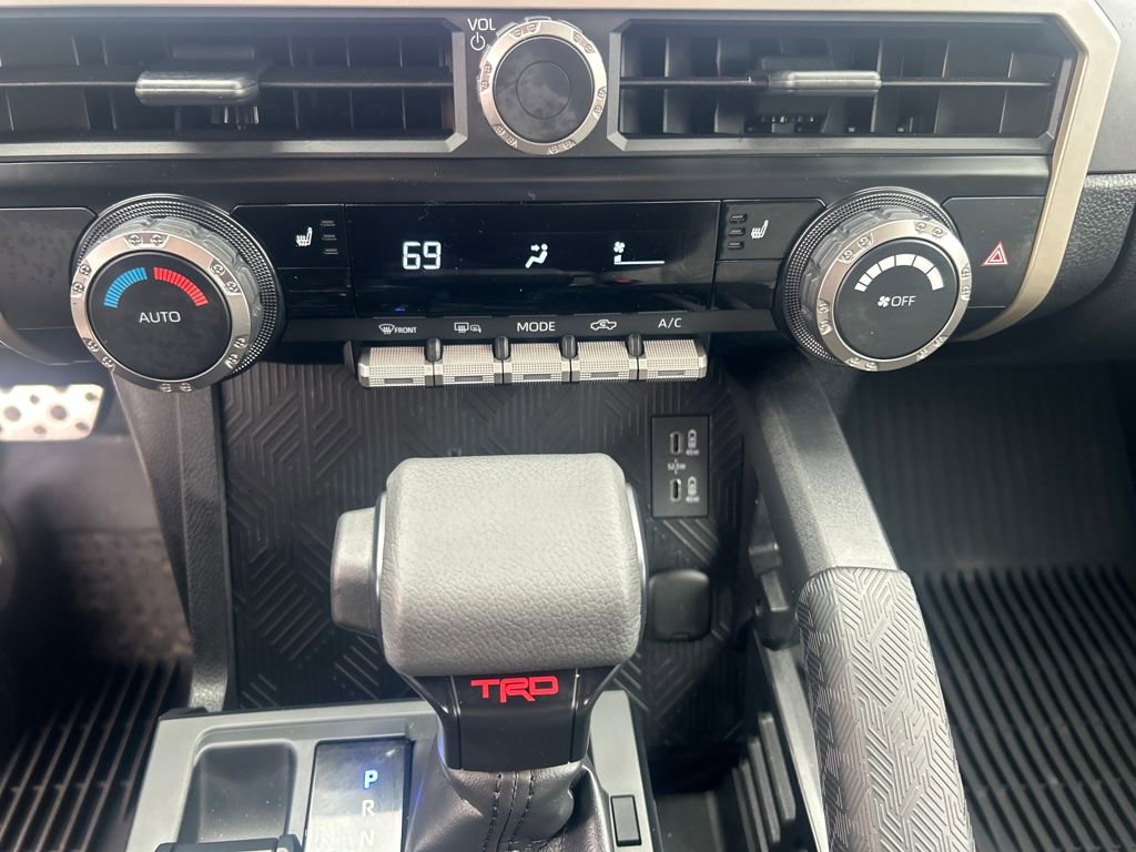 Certified 2024 Toyota Tacoma TRD Sport image 36